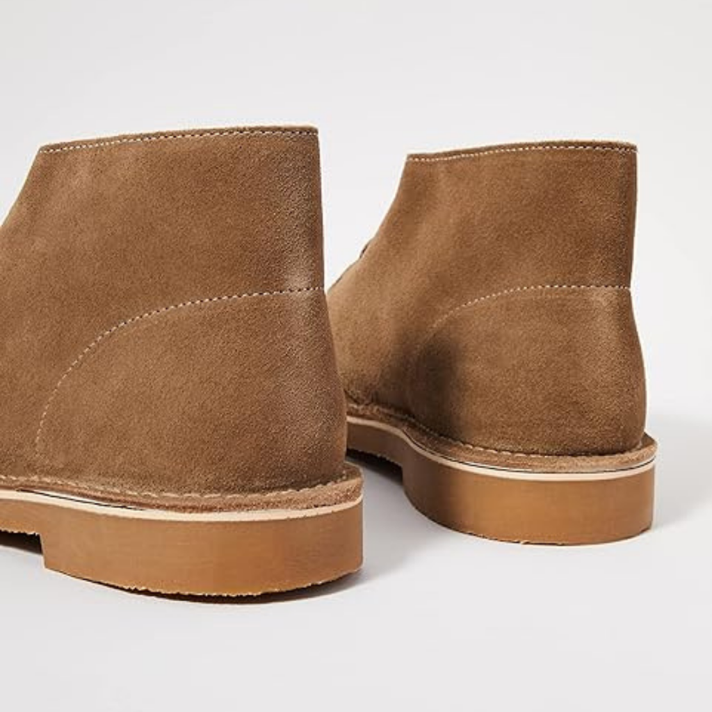 Bruine suède heren chukka boots met bruine zool