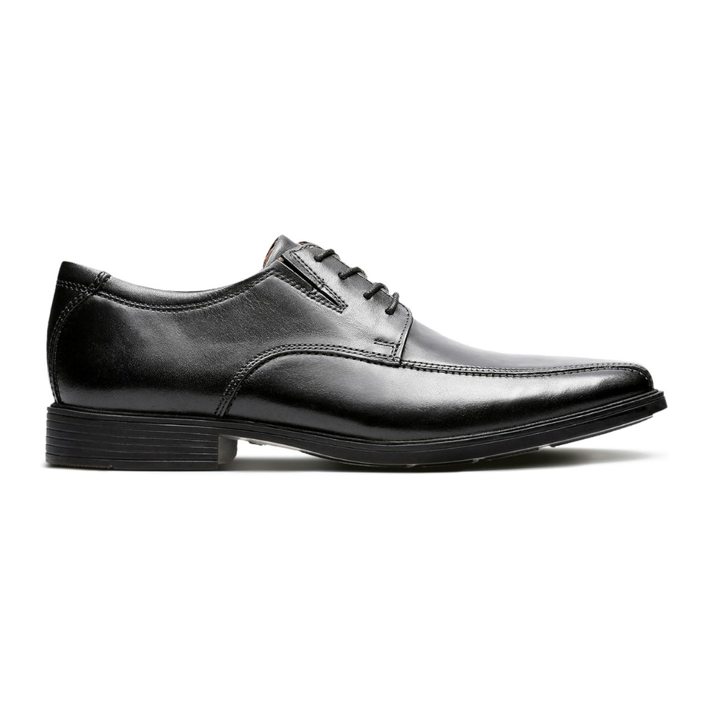Zwarte leren herenveterschoenen met gladde zool